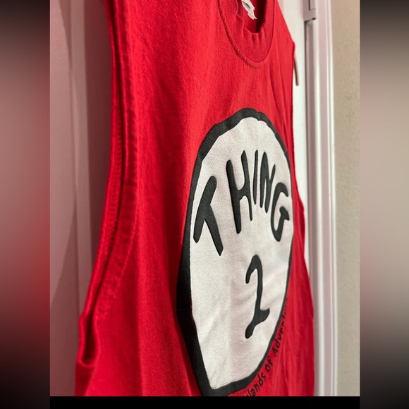 - NWOT  Thing 2 Tank Top universal studios Florida. B2 - Picture 3 of 8
